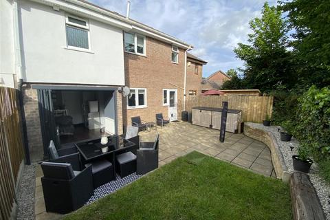 115 Carne View Road, Probus, Truro, TR2 4TR