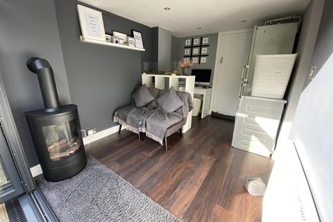 115 Carne View Road, Probus, Truro, TR2 4TR