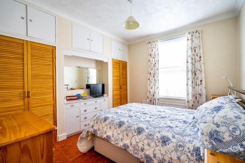 2 bedroom terraced house for sale - Farndale Street,  Fulford, York