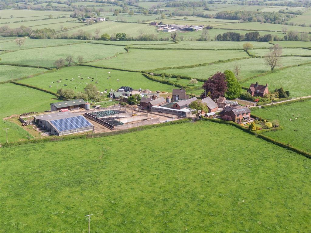 New close Fields Farm-359.jpg
