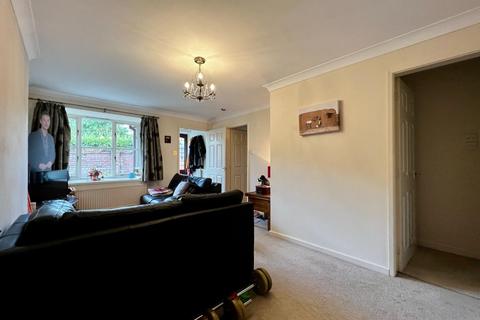 2 bedroom apartment for sale - Anchorside Close, Cholrton