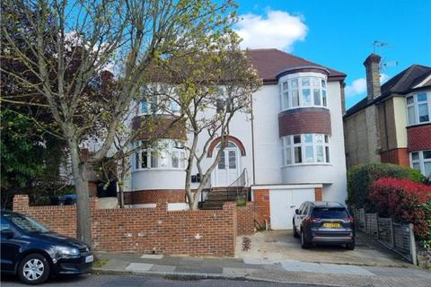 3 bedroom flat for sale - Old Park Ridings, London