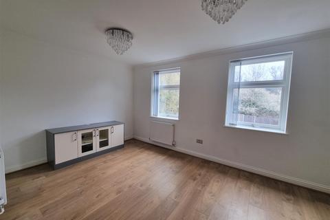 3 bedroom flat for sale - Old Park Ridings, London