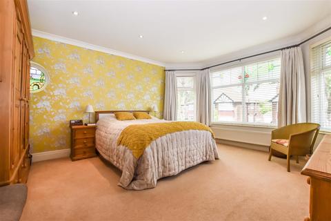 47 Elms Drive, Kirk Ella, Hull, HU10 7QH