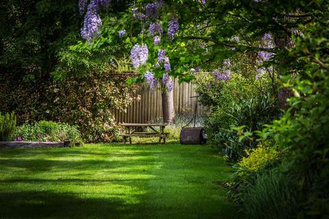 Foxley Barn Church Road, Tadley, RG26 3AU