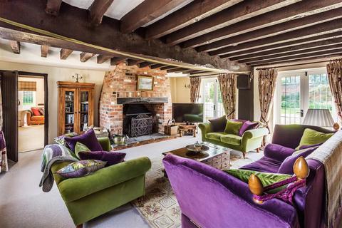 Foxley Barn Church Road, Tadley, RG26 3AU