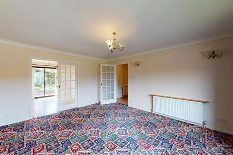 3 bedroom detached bungalow for sale - Telford Gardens, Birnam, Dunkeld