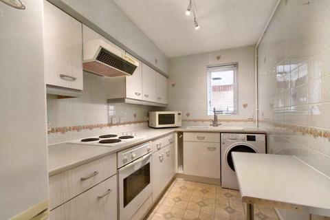 2 bedroom apartment for sale - Willow Grove, Chislehurst