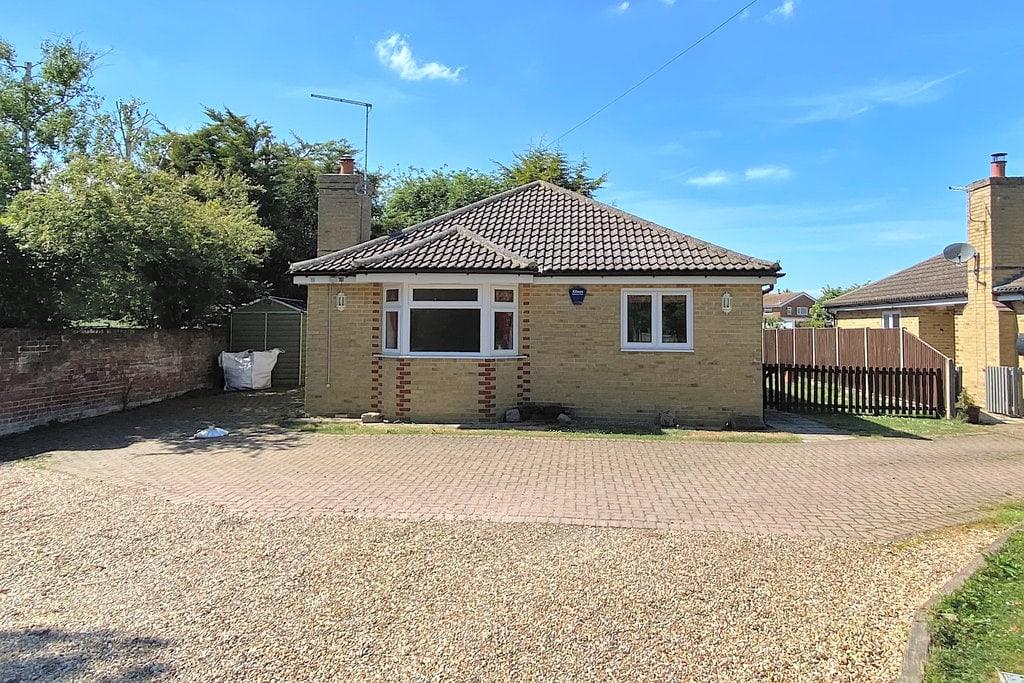 Mill Lane, Herne Bay 2 bed detached bungalow £400,000