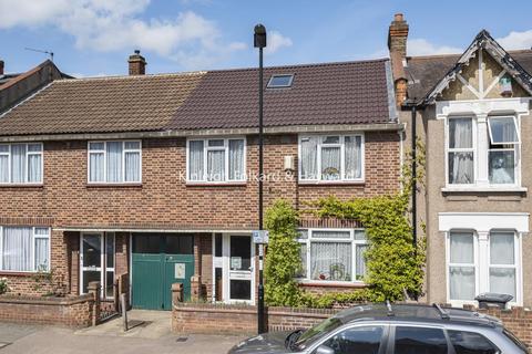 82 Longhurst Road, London, SE13 5LZ