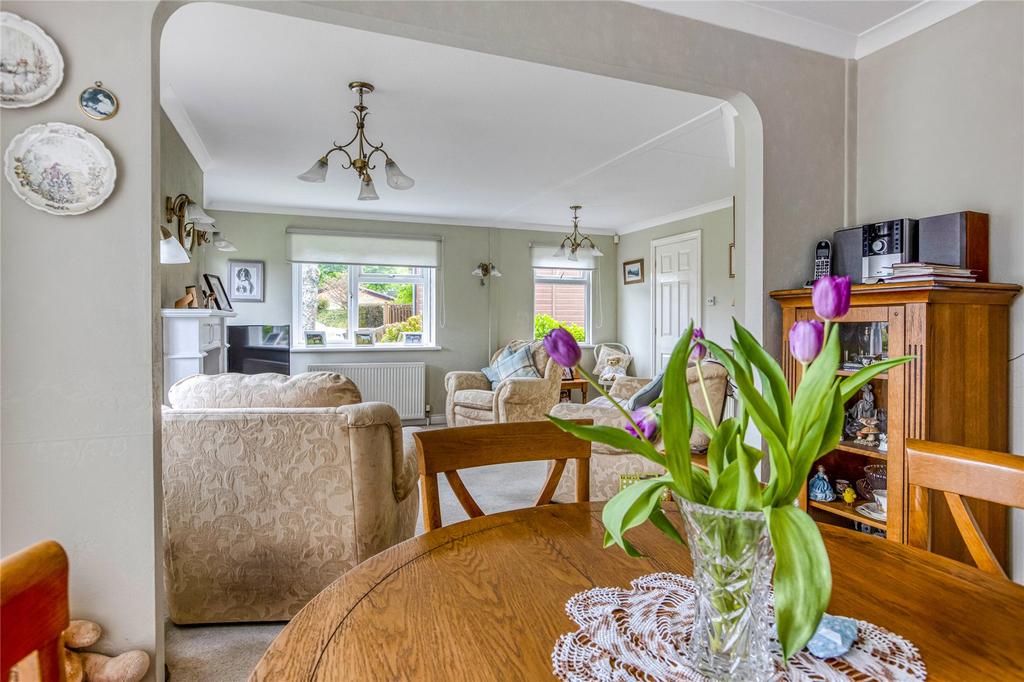 The Thatches, Modbury, Ivybridge, Devon, PL21 2 bed detached house for