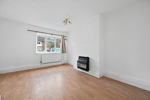 21 Bartram Close, Uxbridge, UB8 3AX