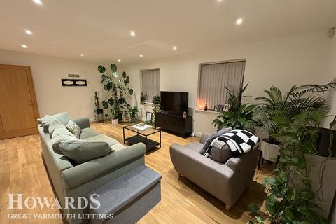 undefined, Hall Close, Great yarmouth