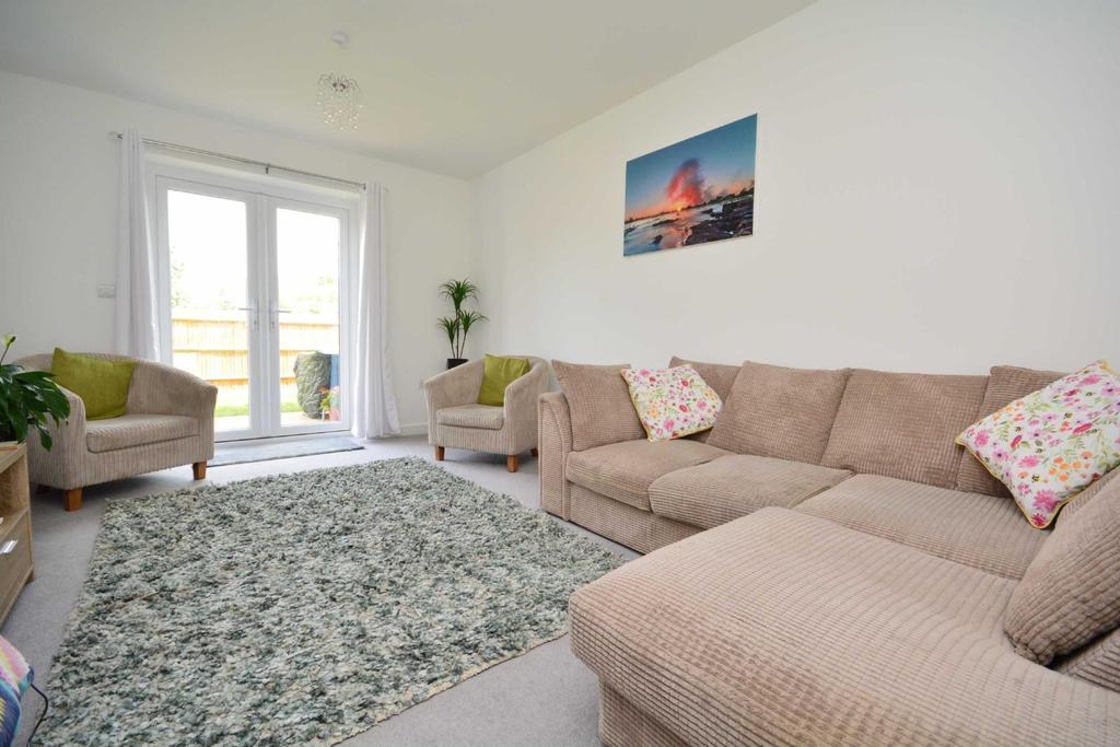 Laleham Lane, Margate 3 bed semidetached house £400,000