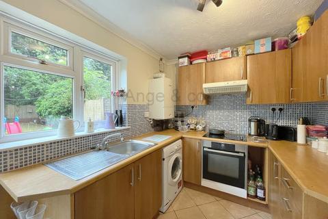 8 Broadoak Close, Carlton Colville, Lowestoft, NR33 8SU