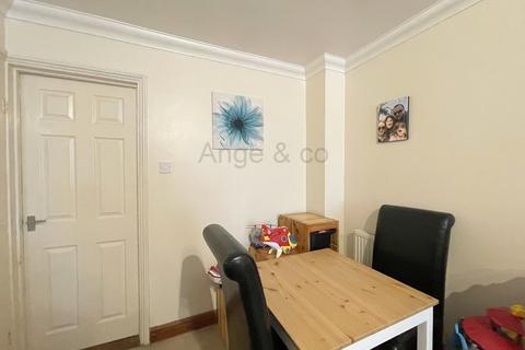 8 Broadoak Close, Carlton Colville, Lowestoft, NR33 8SU