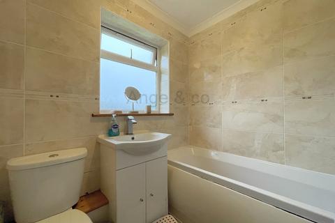 8 Broadoak Close, Carlton Colville, Lowestoft, NR33 8SU
