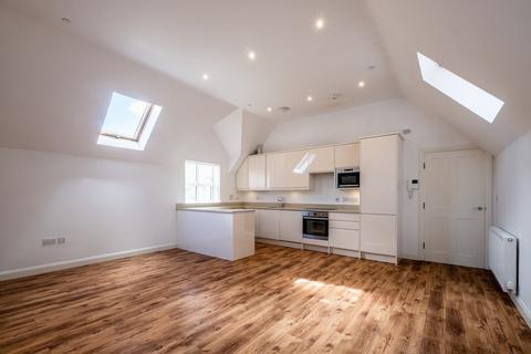 3 bedroom apartment to rent, Noel Court, East Croydon