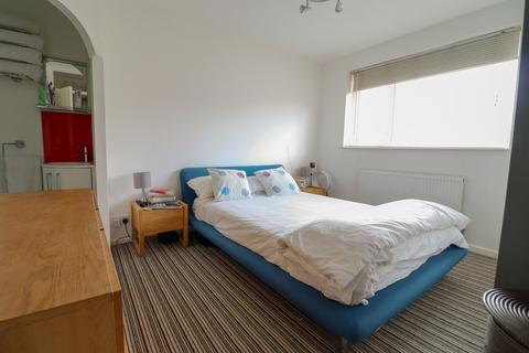 3 bedroom end of terrace house for sale - Triangle Villas, Oldfield Park, Bath