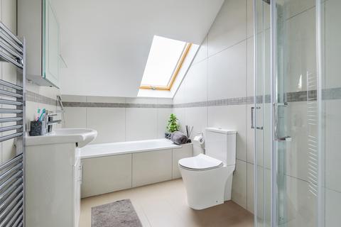 Flat 5, 7 Alston Road, Barnet, EN5 4ET