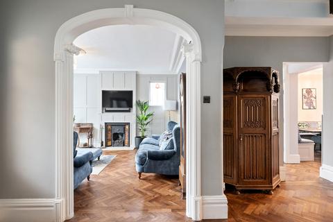 20 Felstead Road, London, E11 2QJ