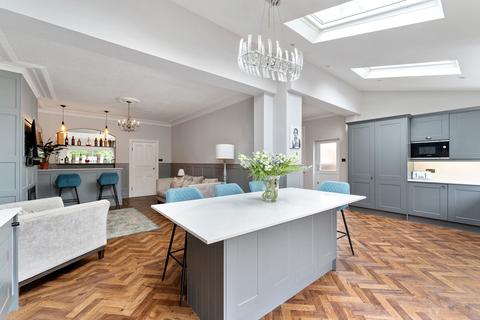 20 Felstead Road, London, E11 2QJ