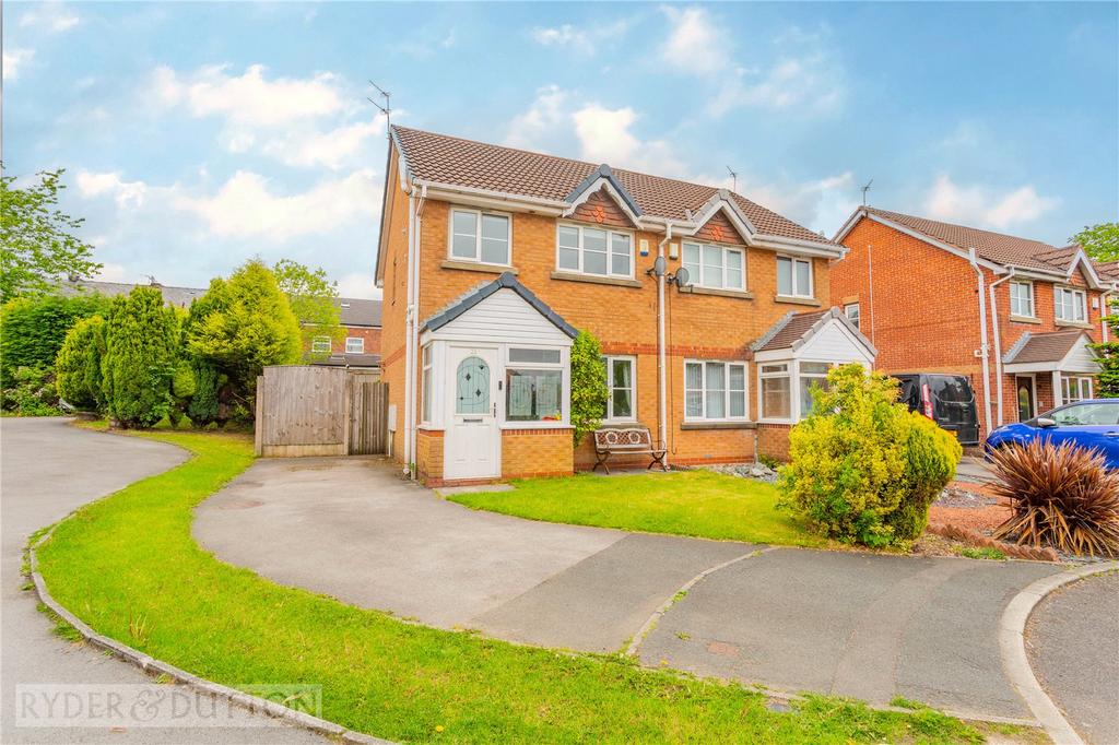 Lane Meadow, Shaw, Oldham, Greater... 3 bed semidetached house £199,950
