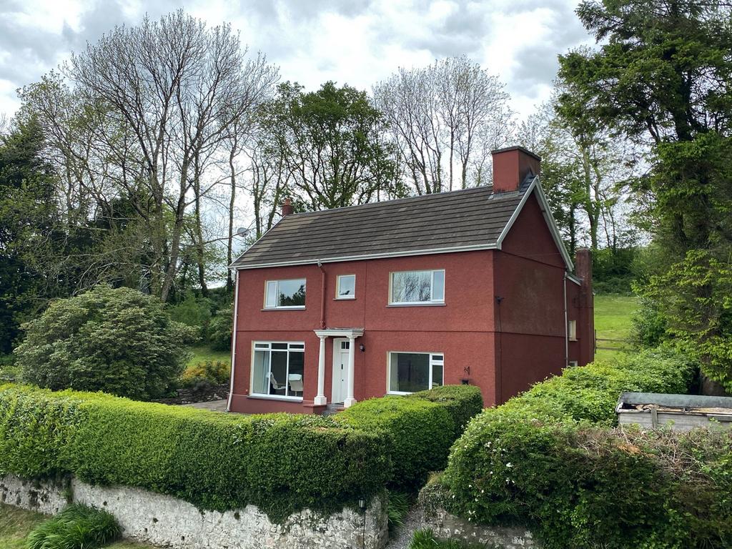 Taliaris, Llandeilo, SA19 4 bed property with land for sale £585,000