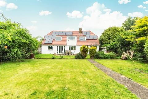4 bedroom detached house for sale - Stanwell Road, Horton, SL3