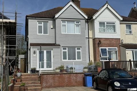 3 bedroom semi-detached house for sale, Sterte Esplanade , Holes Bay, Poole, BH15