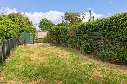 20a Limbrick Lane, Goring By Sea, Worthing, BN12 6AA