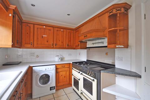 5 Sheringham Drive, Great Notley, Braintree, CM77 7FY