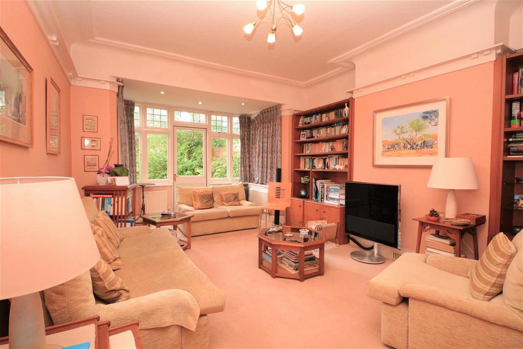 Creighton Avenue, East Finchley, N2 4 bed house £1,650,000