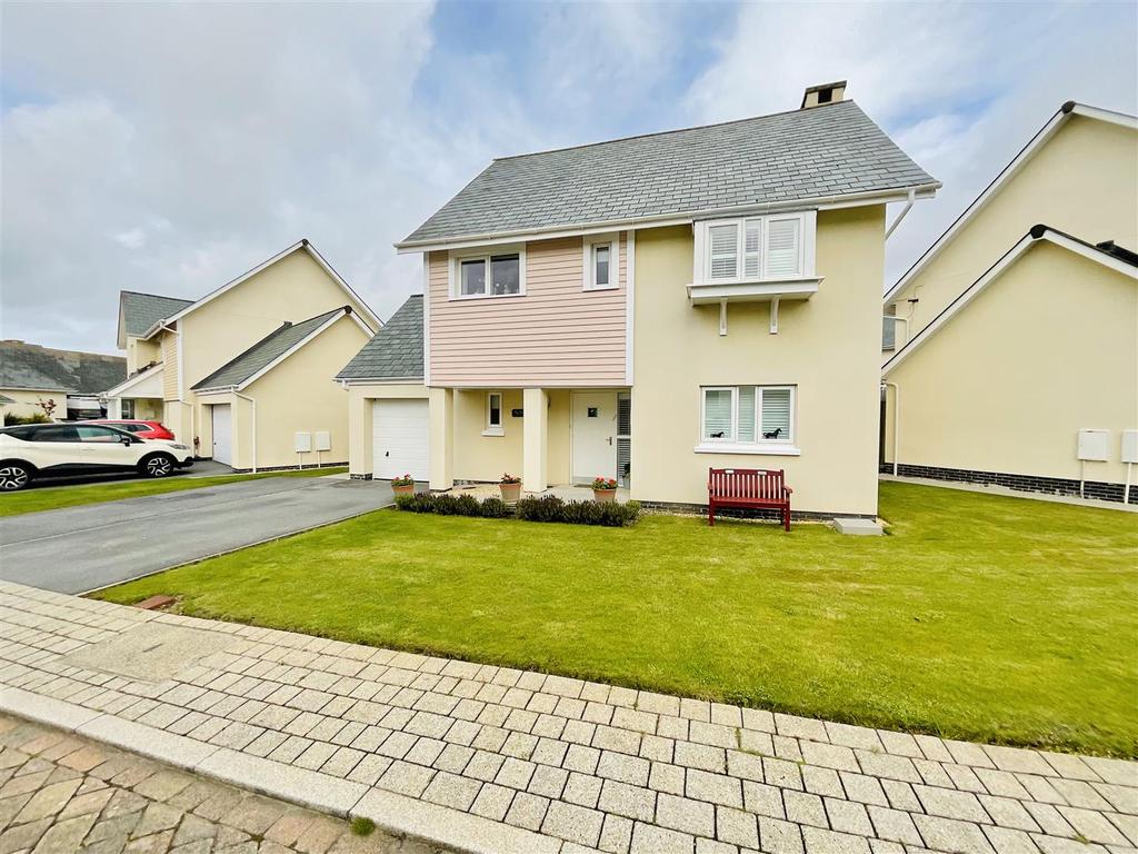 Pentre Nicklaus Village, Llanelli 4 bed detached house £389,995