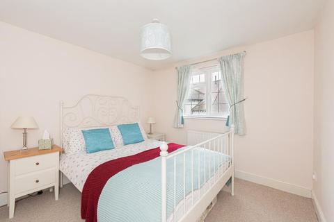 91 Tattenham Crescent, Epsom, KT18 5NY