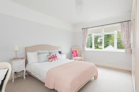 91 Tattenham Crescent, Epsom, KT18 5NY