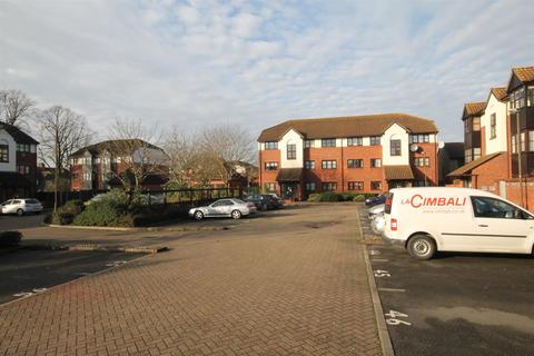 Flat 12, 3 Violet Close, Hackbridge, Wallington, SM6 7HH