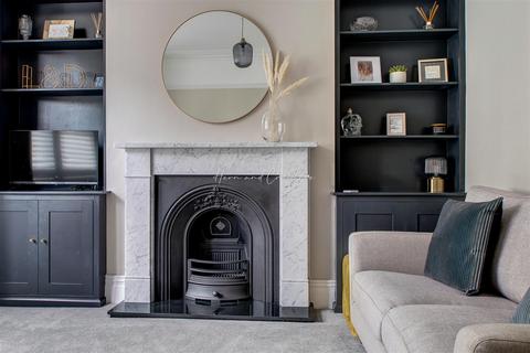 74 Llanfair Road, Cardiff, CF11 9QA