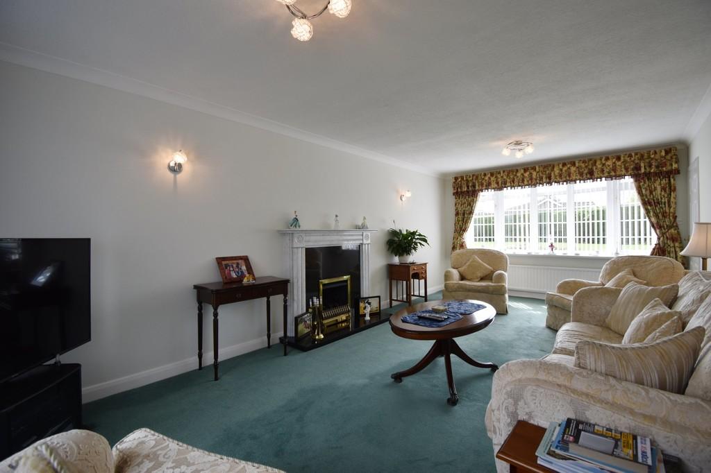 Peppin Lane, Fotherby, Louth LN11 0UW 4 bed detached house £520,000