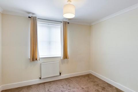 2 bedroom flat to rent, Richards Field, Chineham, Basingstoke, RG24