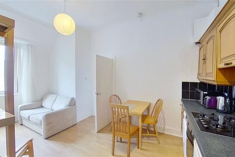 1 bedroom flat to rent, Lady Lawson Street, Edinburgh, EH3