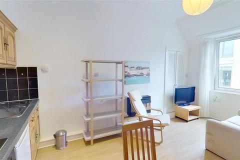 1 bedroom flat to rent, Lady Lawson Street, Edinburgh, EH3