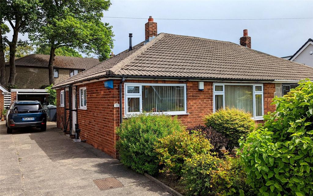 Norman Drive, Mirfield, West... 2 bed bungalow £200,000