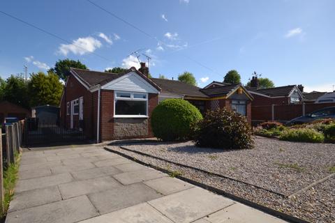 3 bedroom semi-detached bungalow for sale - Fulbeck Ave, Hawkley Hall, Wigan, WN3