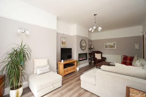 25 Alt Avenue, Liverpool, L31 7BJ