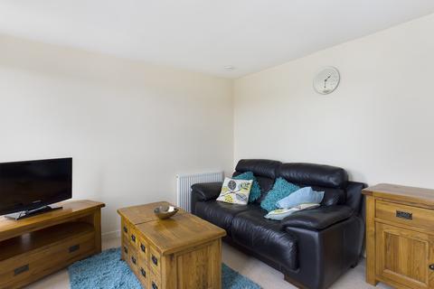 2 bedroom flat to rent, Newhaven Place, Newhaven, Edinburgh, EH6