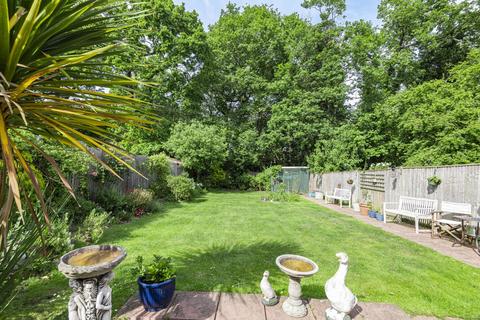 4 Ryefield Road, London, SE19 3QU