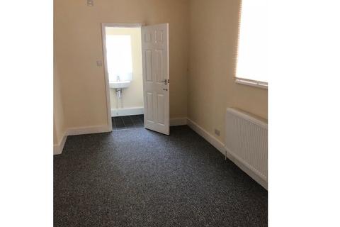 1 bedroom flat to rent - Burnaby Road, SS1