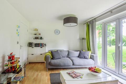22 Rossby, Shinfield, Reading, RG2 9FS