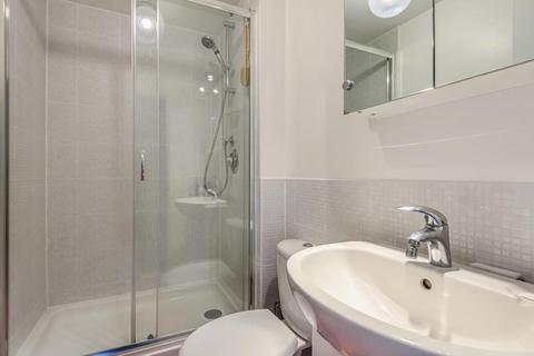 22 Rossby, Shinfield, Reading, RG2 9FS